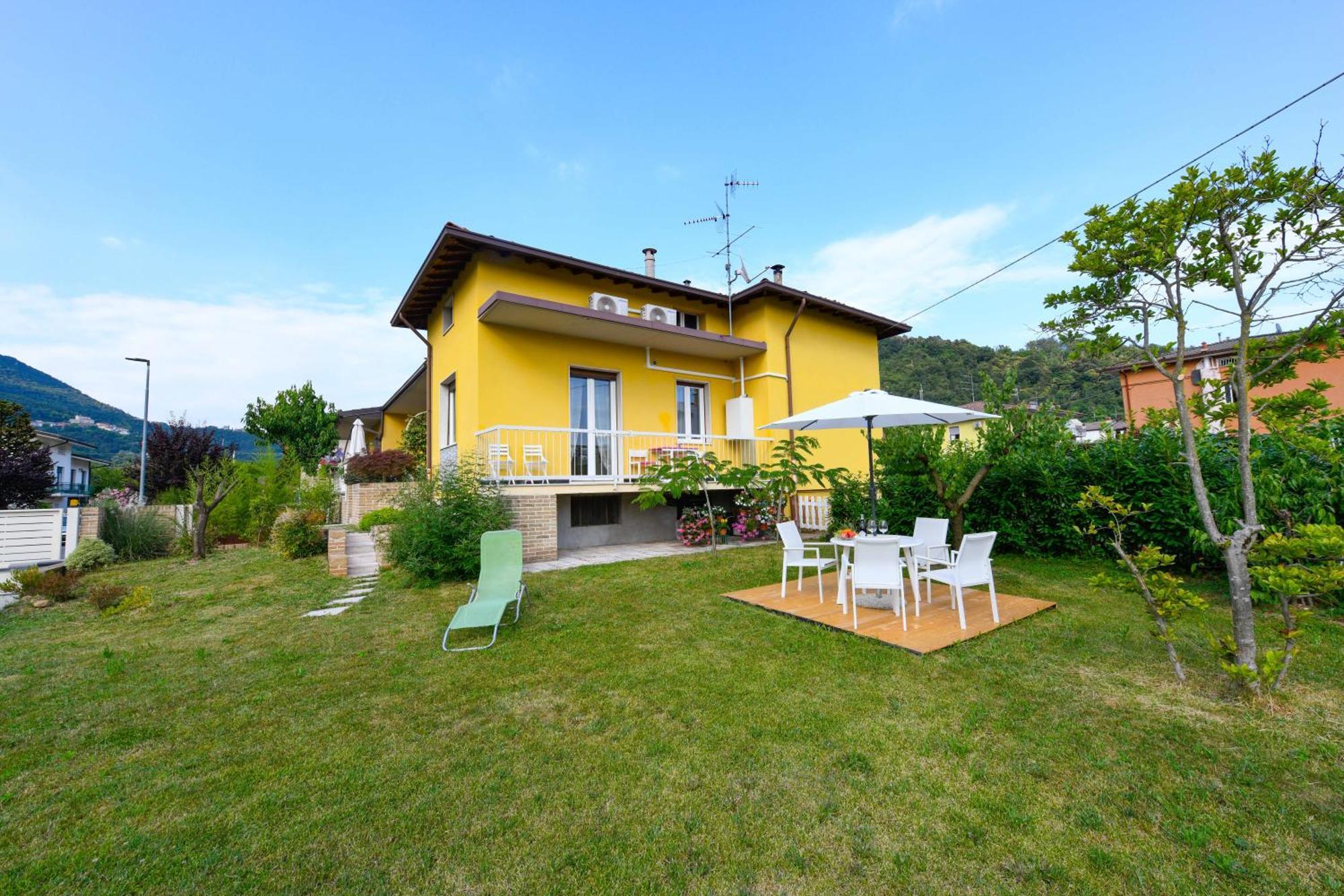 Ll Gelsomino Di Bazzani Apartment Villanuova sul clisi Exterior photo